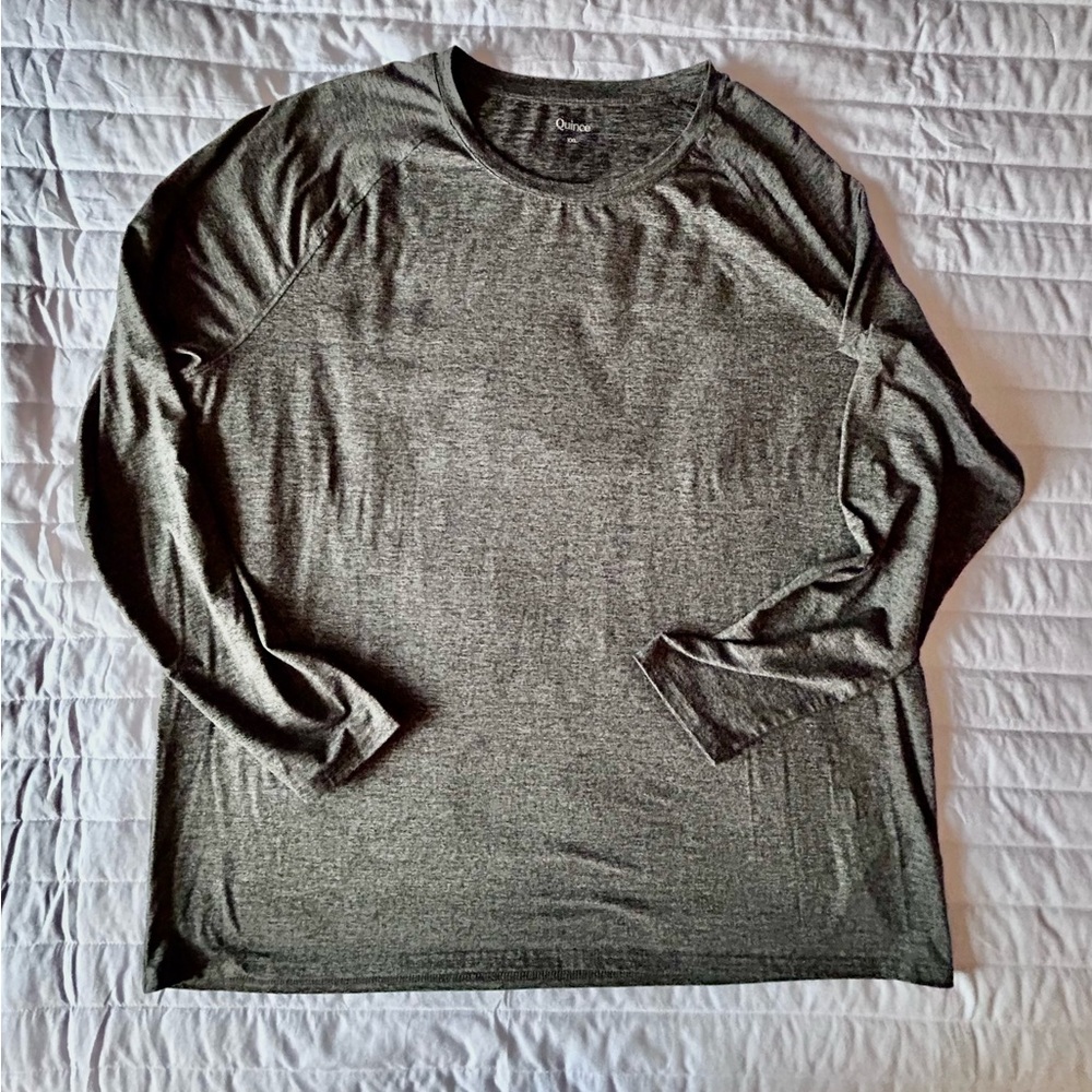 Quince‎ Men's Charcoal Flowknit Performance Long Sleeve Tee